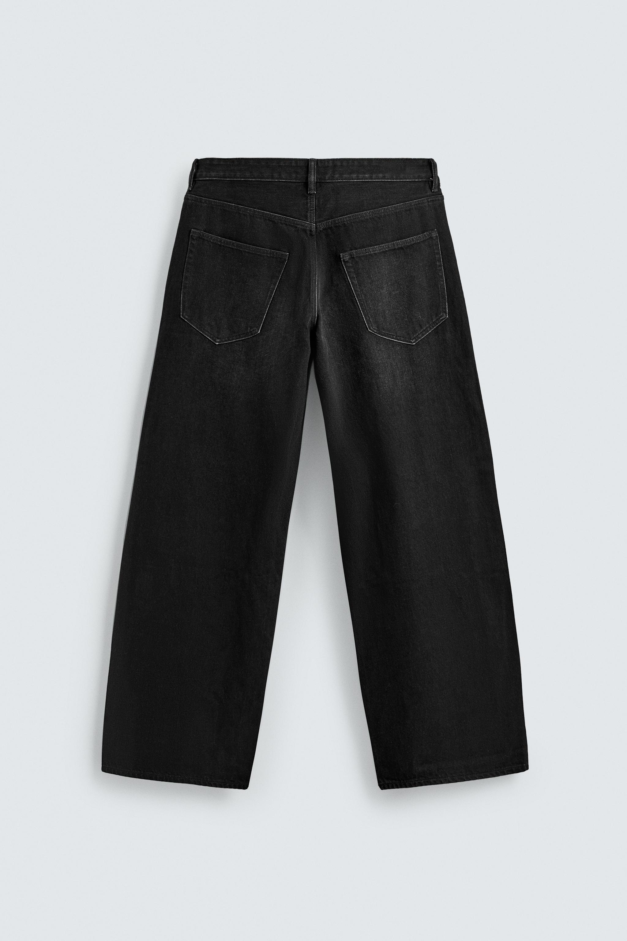 RIPPED BAGGY FIT JEANS